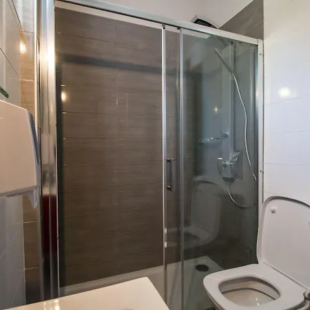 Kastri Apartmán *